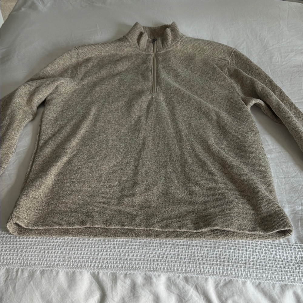 Gray Zip Up Sweater with Ribbed Cuffs